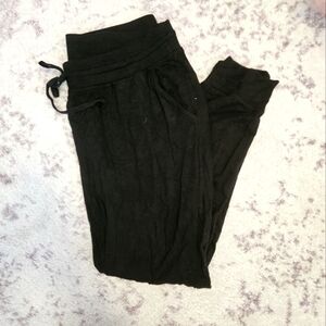 Maternity joggers